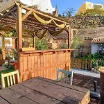 Don Pedro アパート